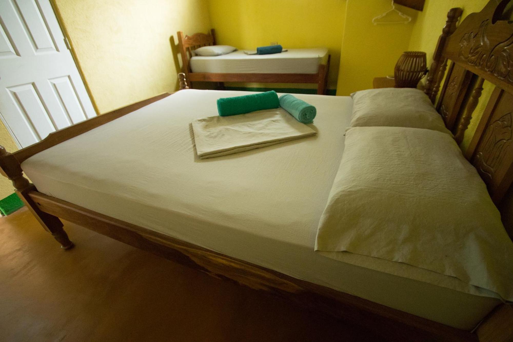 Hostel Life Is Good Moyogalpa Exterior foto